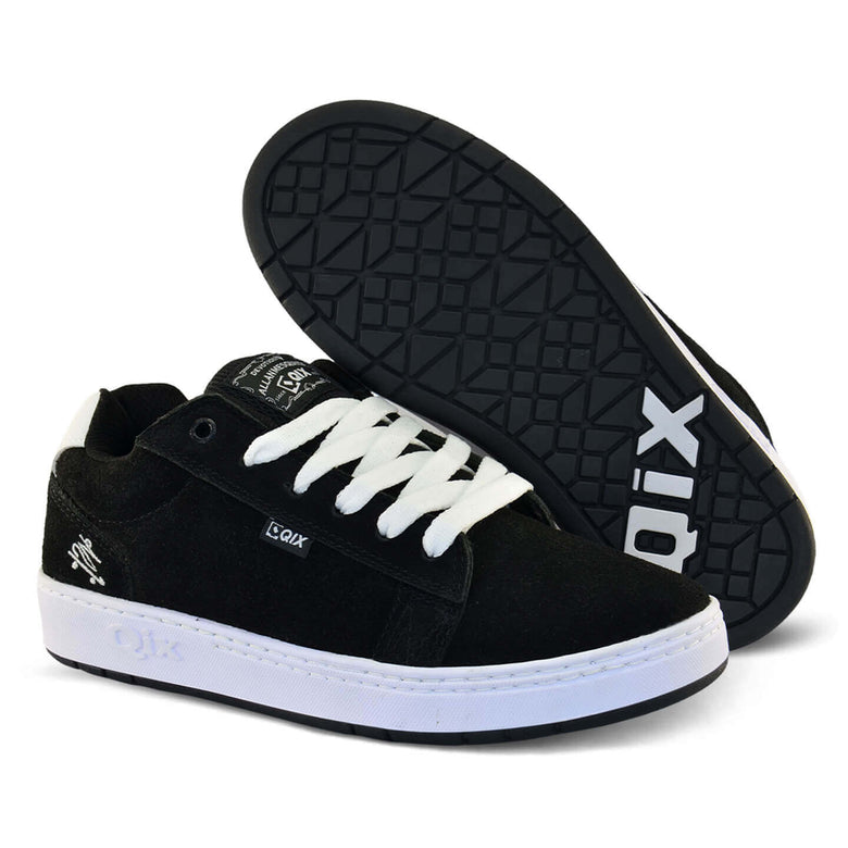 Tênis QIX Chorão Pro Model Allan Mesquita Preto e Branco