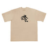 Camisa oversized bege com estampa central preta QIX em estilo skate, tecido liso e modelagem larga. 