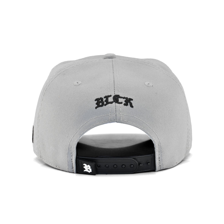 Boné Snapback Chorão Só os Loucos Sabem Cinza