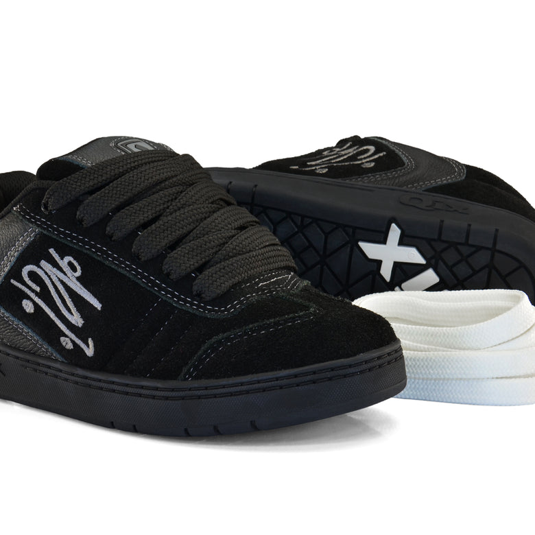 Tênis Preto Skate QIX Chorão Lado B