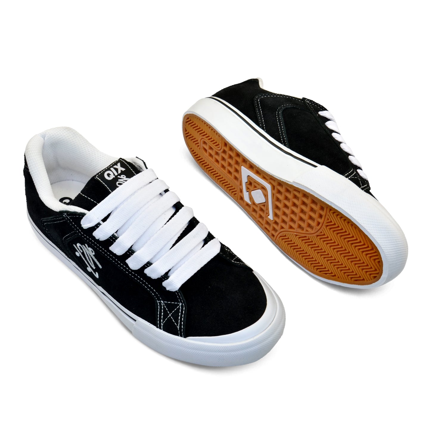 Tênis Preto Skate QIX Chorão Park Latex